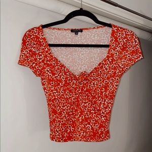 Dynamite flowered print tee!